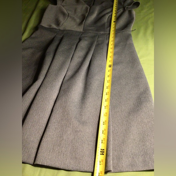 SHELBY & PLAMER GRAY DRESS - Picture 7 of 10